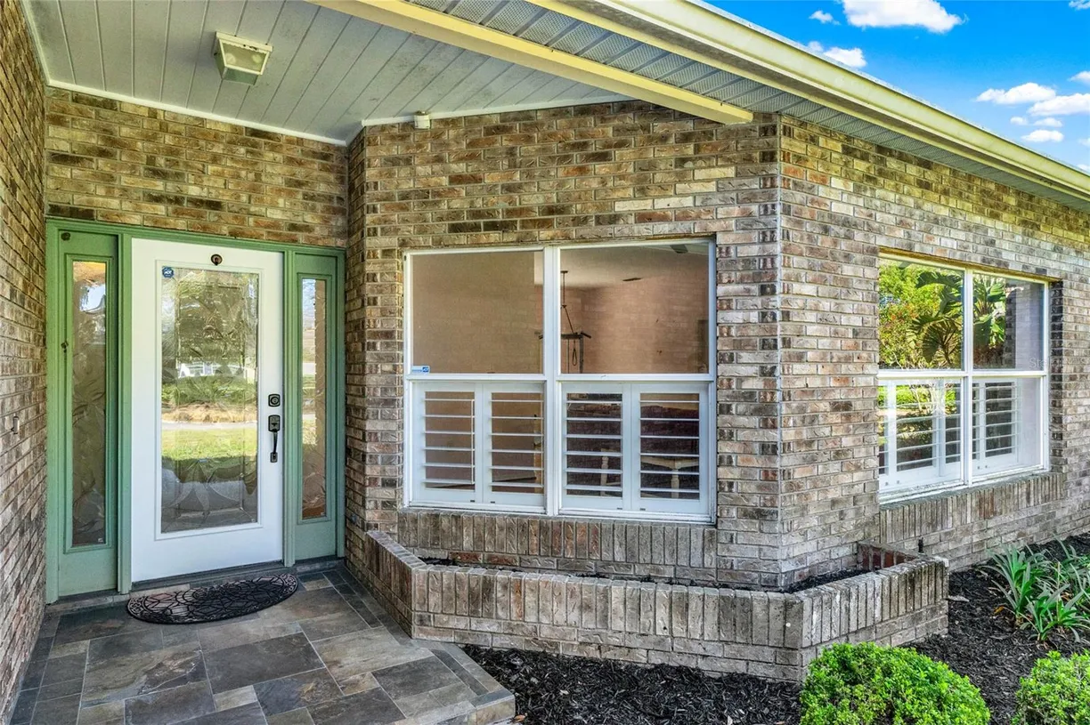 Central Florida Real Estate | View 4537 WOODLANDS VILLAGE DRIVE | Listing