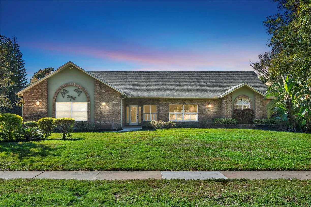 Central Florida Real Estate | View 4537 WOODLANDS VILLAGE DRIVE | 4 Beds, 2 Baths