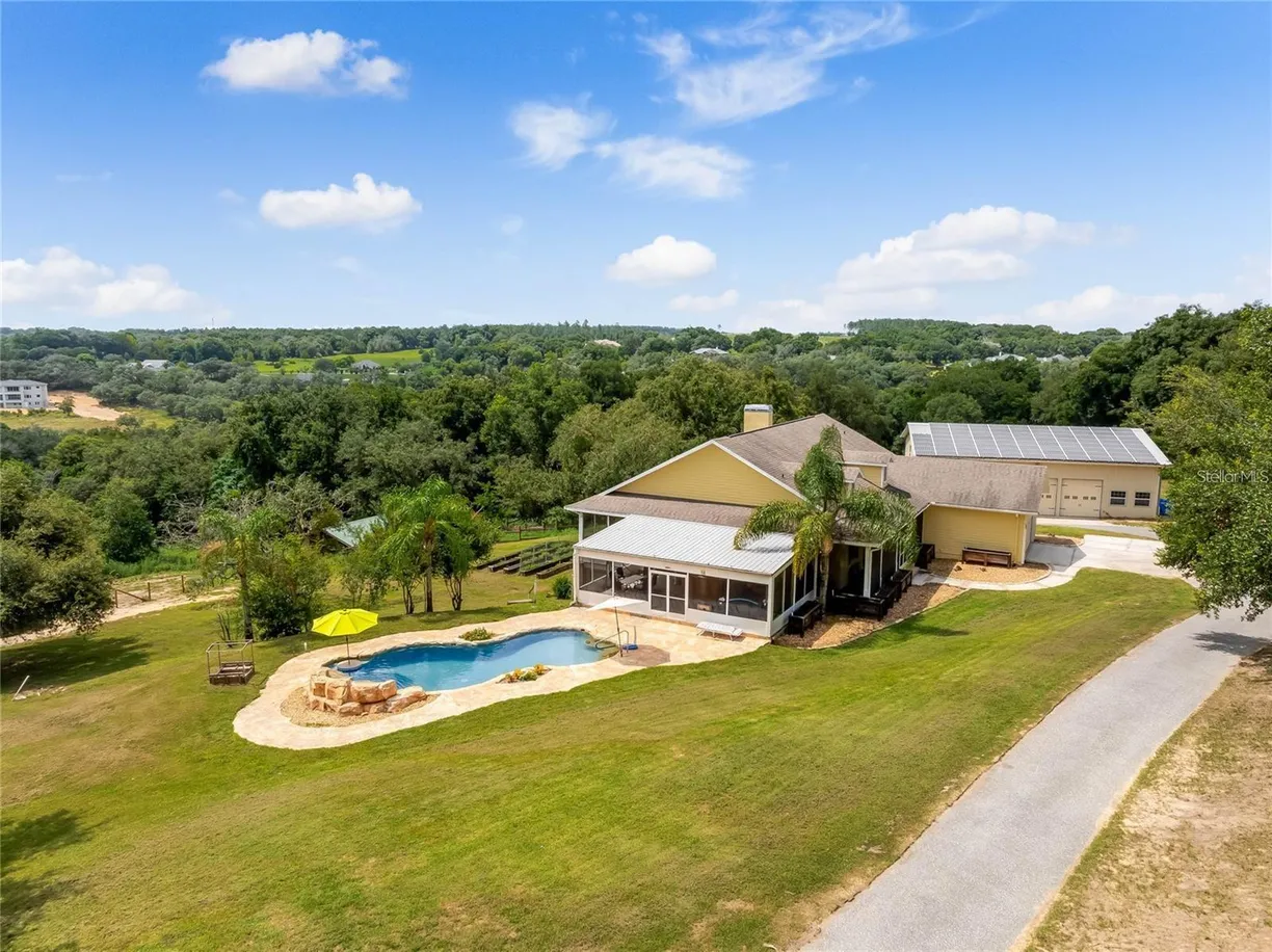 Central Florida Real Estate | View 13045 MOUNTAIN TRAIL | 5 Beds, 4 Baths
