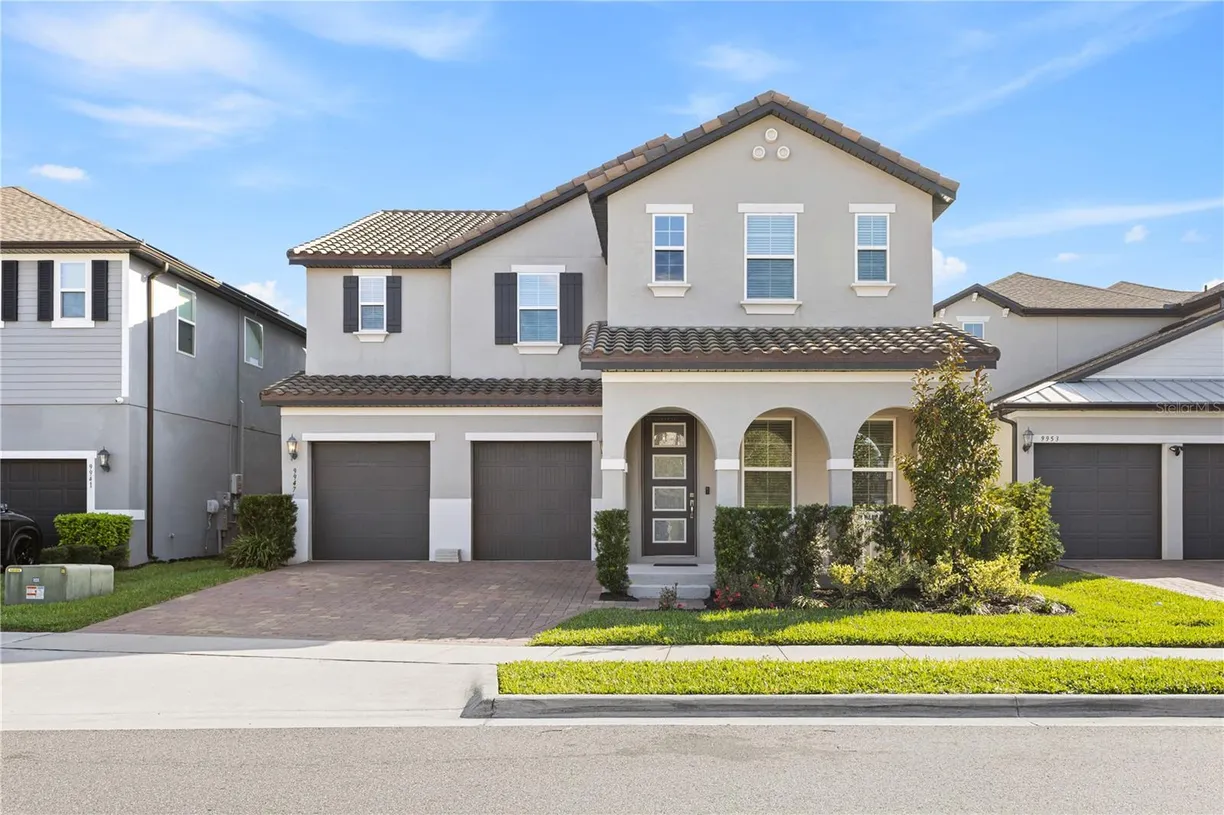 Central Florida Real Estate | View 9947 SUMMERLAKE GROVES STREET | 5 Beds, 4 Baths