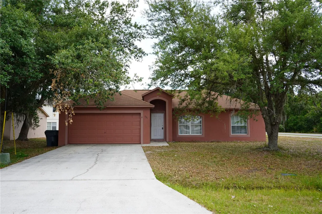 Central Florida Real Estate | View 721 WAXWING COURT | Listing