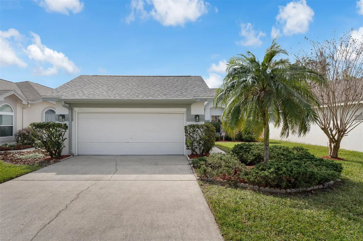 Central Florida Real Estate | View 5669 PARKVIEW LAKE DRIVE | 2 Beds, 2 Baths
