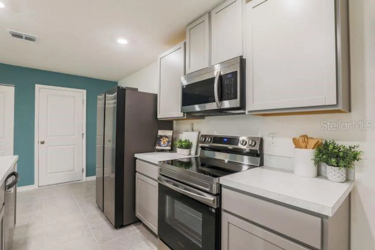 Central Florida Real Estate | View 13 BRADFORD COURT | Listing