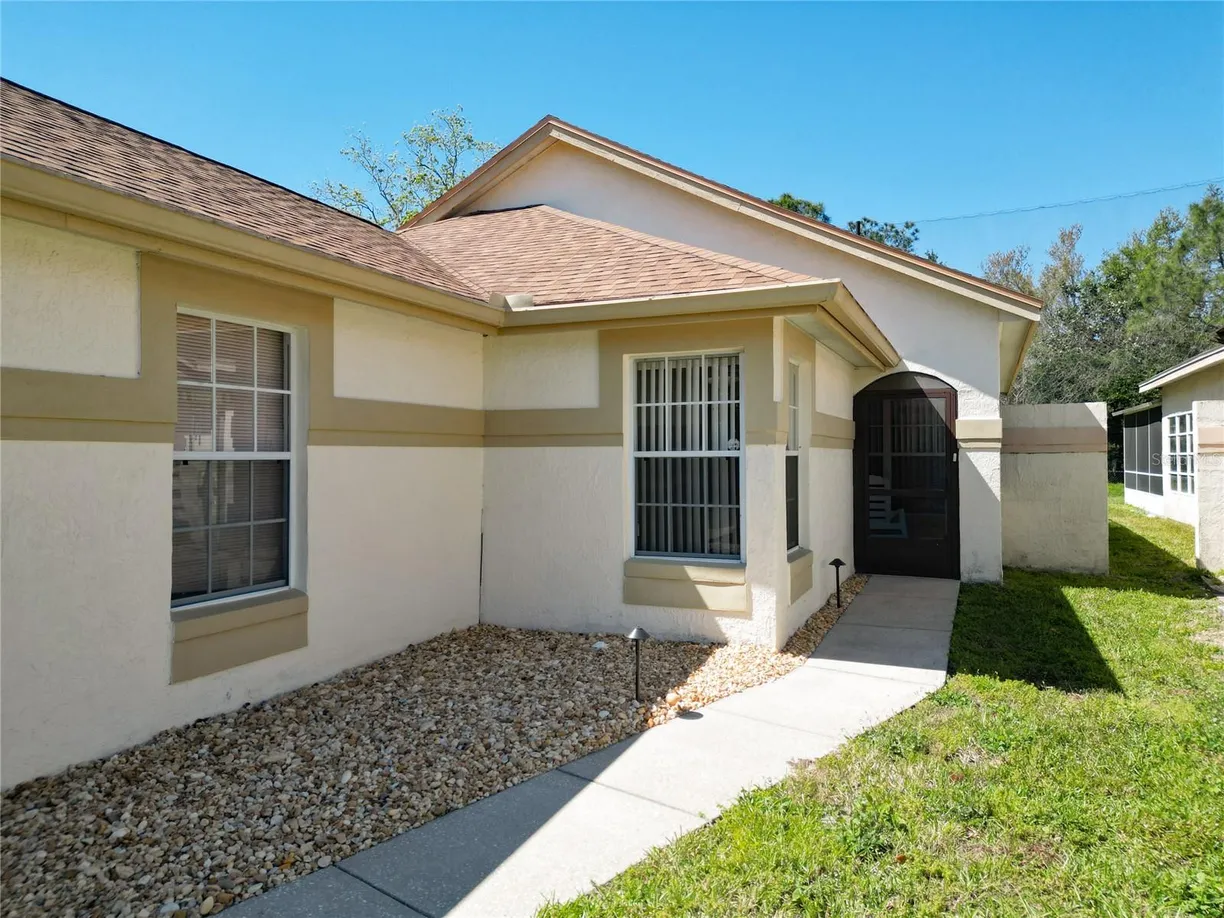 Central Florida Real Estate | View 11624 PEACH GROVE LANE | Listing