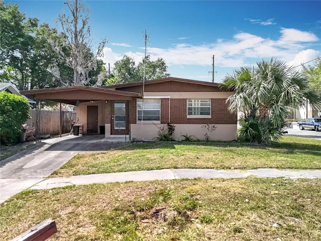 Central Florida Real Estate | View 103 LAFAYETTE STREET | 4 Beds, 2 Baths