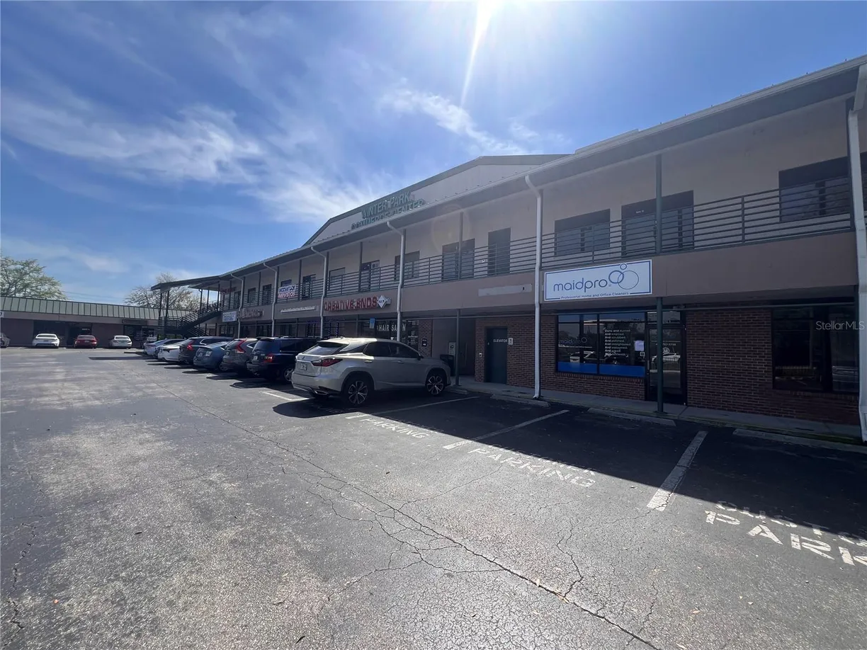 Central Florida Real Estate | View 3586 ALOMA AVENUE, 12