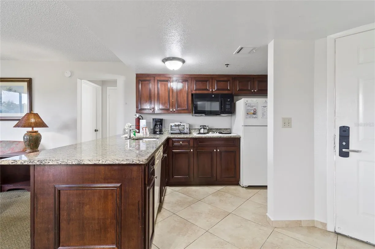 Central Florida Real Estate | View 6403 PARC CORNICHE DRIVE, #4204 | Listing