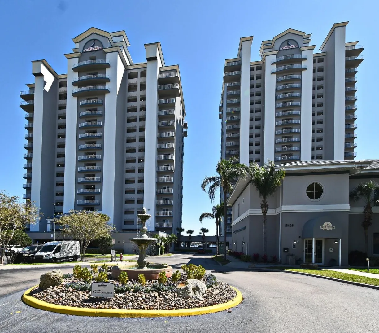 Central Florida Real Estate | View 13427 BLUE HERON BEACH DRIVE, 1802 | 1 Bed, 2 Baths