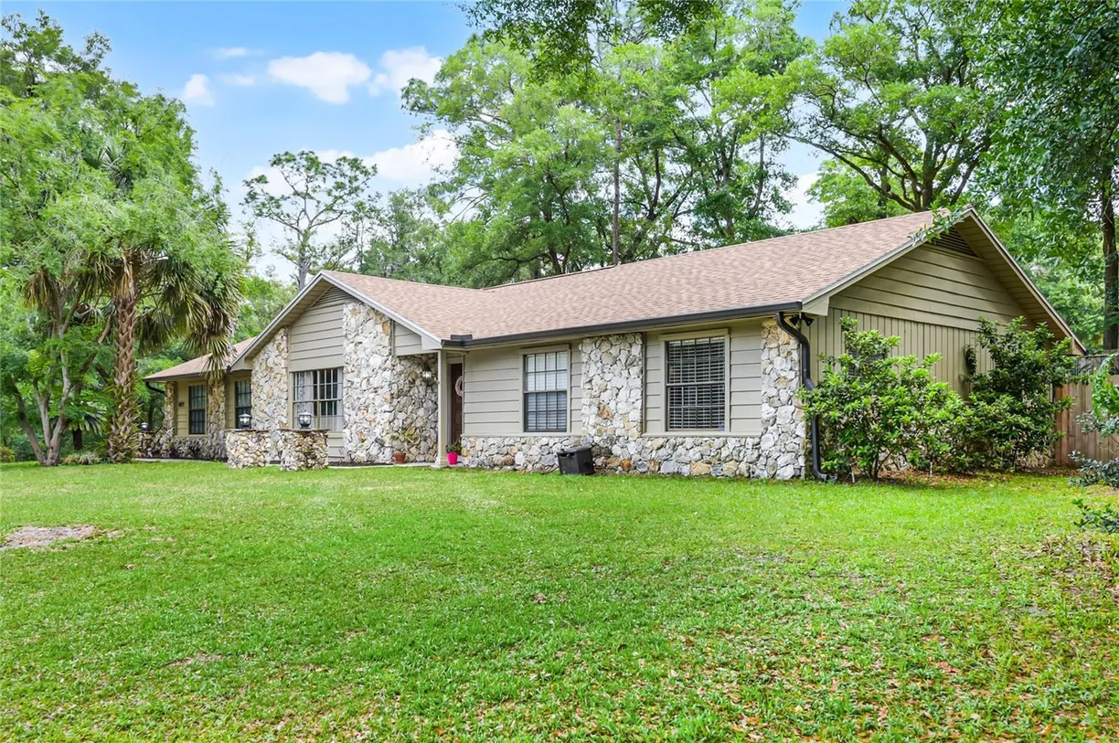 Central Florida Real Estate | View 889 TORCHWOOD DRIVE | Listing