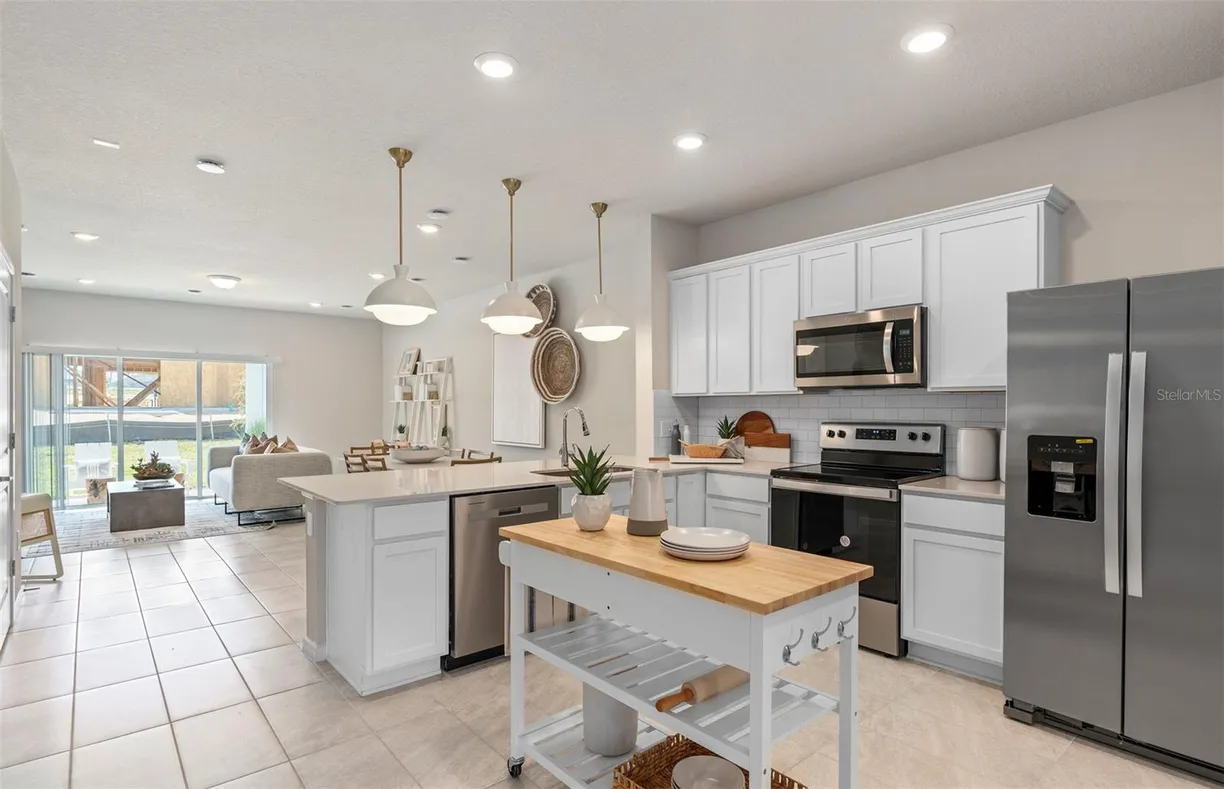 Central Florida Real Estate | View 2466 BELLE HAVEN WAY | Listing