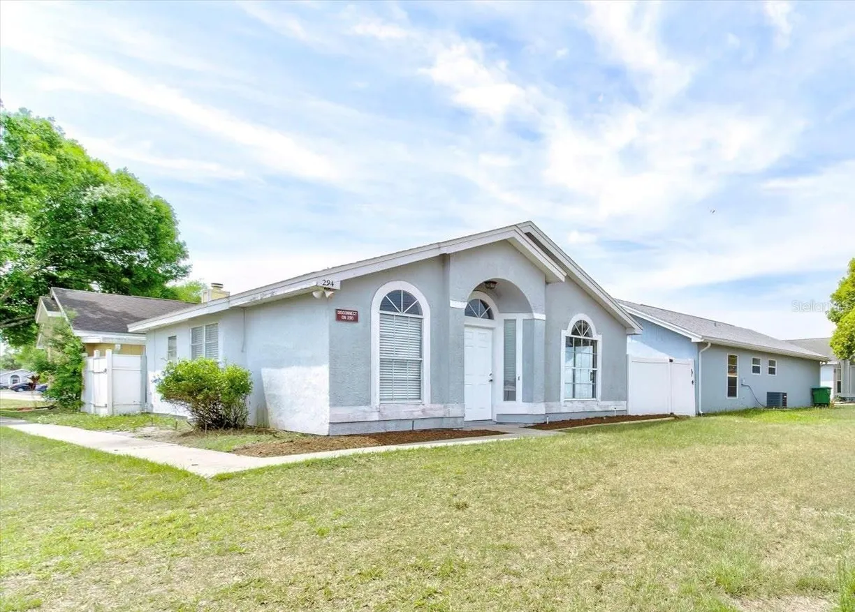Central Florida Real Estate | View 294 SAN GABRIEL STREET | 2 Beds, 2 Baths