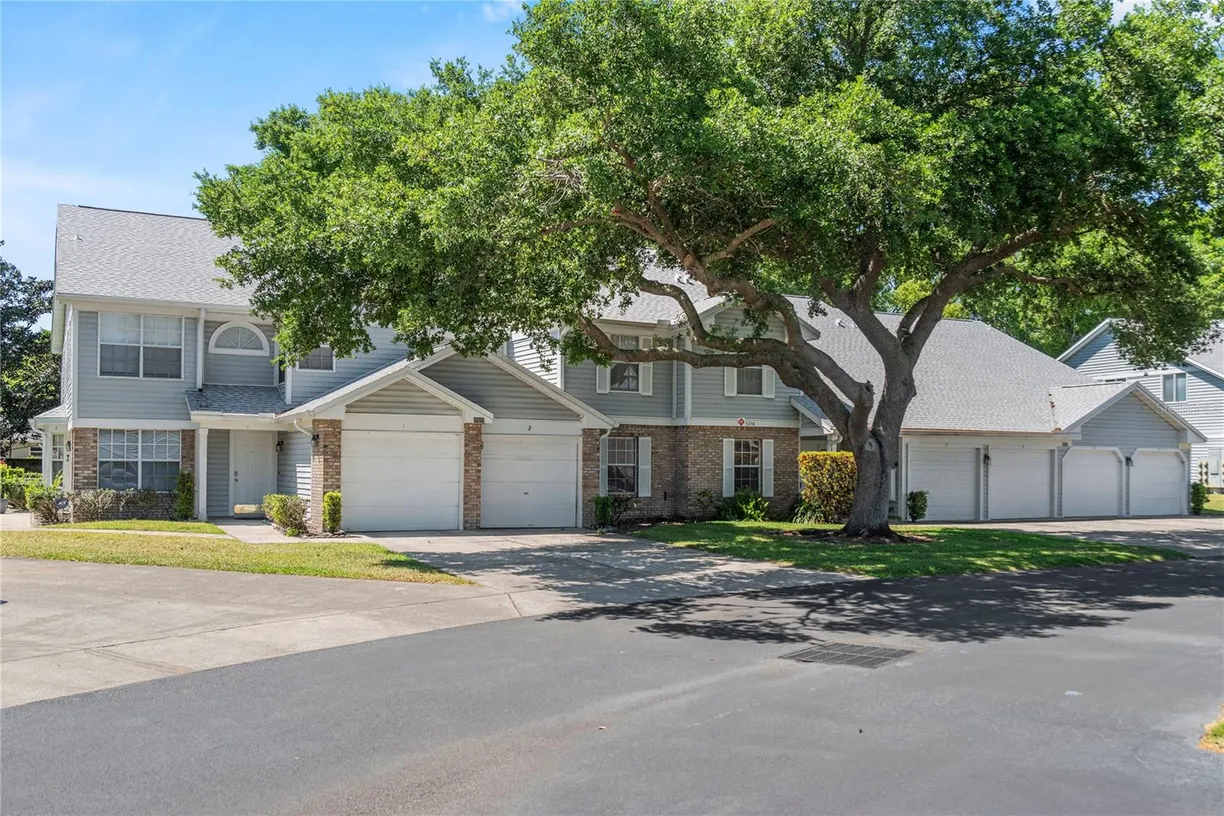 Central Florida Real Estate | View 5258 TUNBRIDGE WELLS LANE, #4 | 2 Beds, 2 Baths