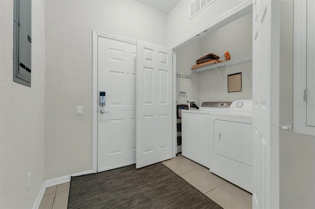 Central Florida Real Estate | View 4102 BREAKVIEW DRIVE, 30603 | Listing