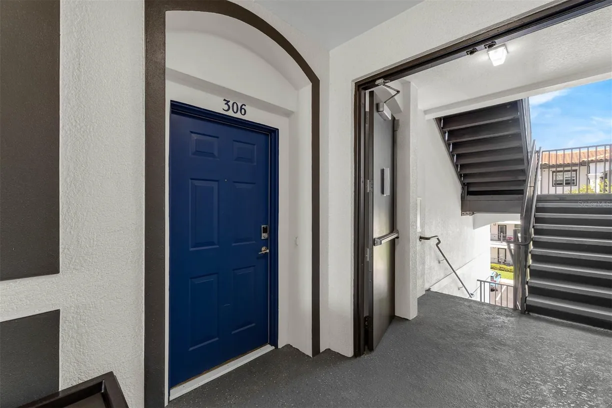 Central Florida Real Estate | View 4102 BREAKVIEW DRIVE, 30603 | 3 Beds, 2 Baths