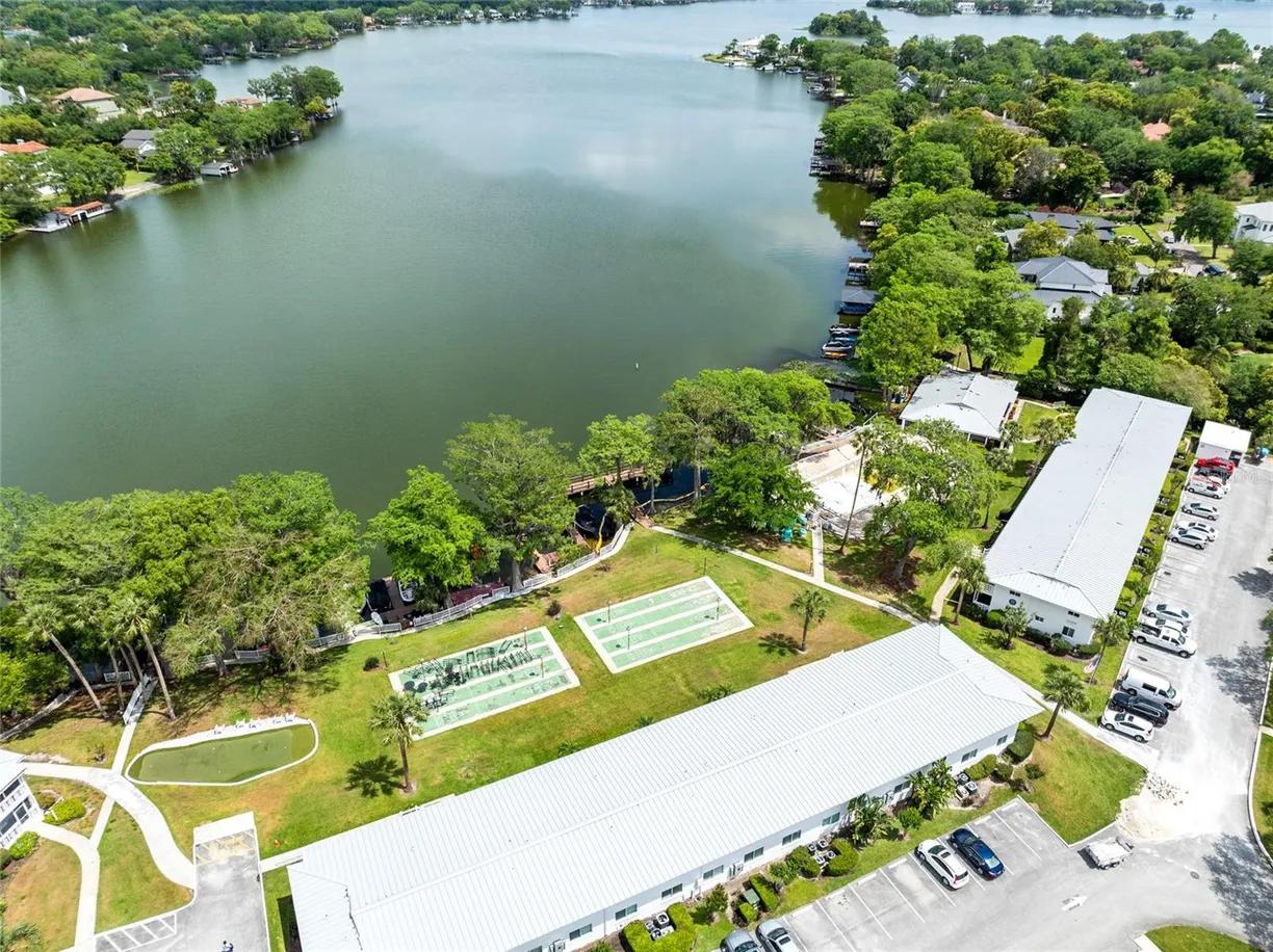 Central Florida Real Estate | View 1140 S ORLANDO AVENUE, E-1 | 2 Beds, 1 Bath