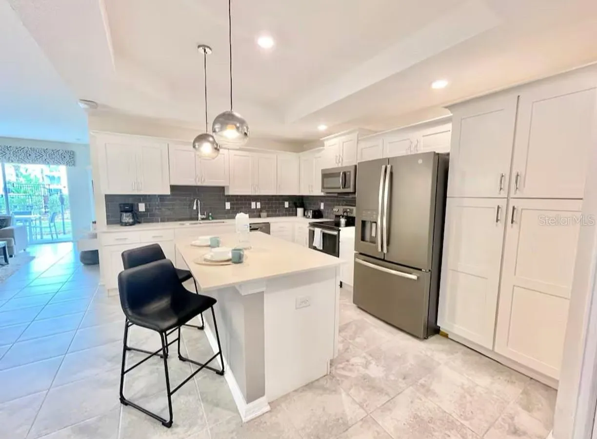 Central Florida Real Estate | View 3120 PARADOX CIRCLE, 101 | Listing