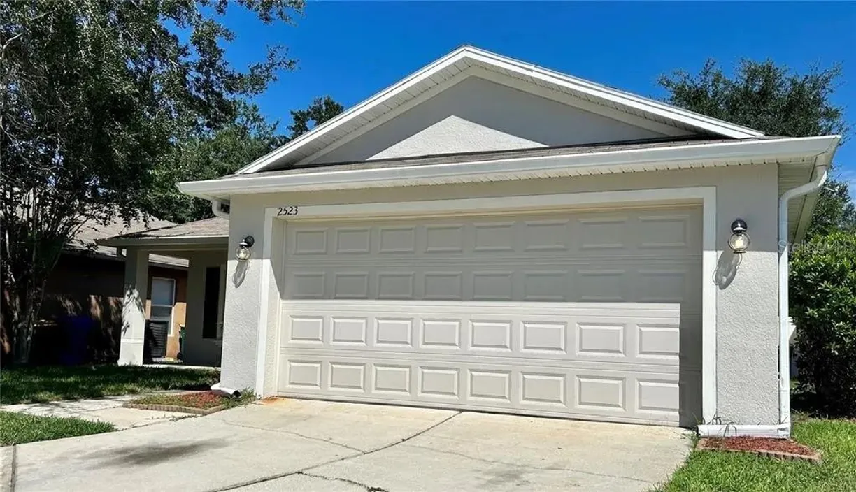 Central Florida Real Estate | View 2523 MARTINS RUN | Listing