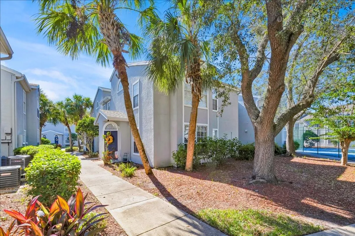 Central Florida Real Estate | View 1614 COLUMBIA ARMS CIRCLE, 248 | 2 Beds, 2 Baths
