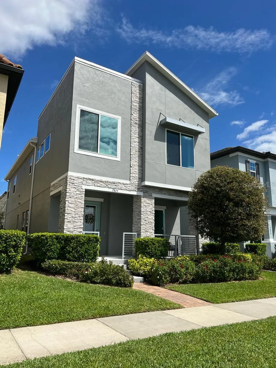 Central Florida Real Estate | View 7823 SUMMERLAKE GROVES STREET | Listing