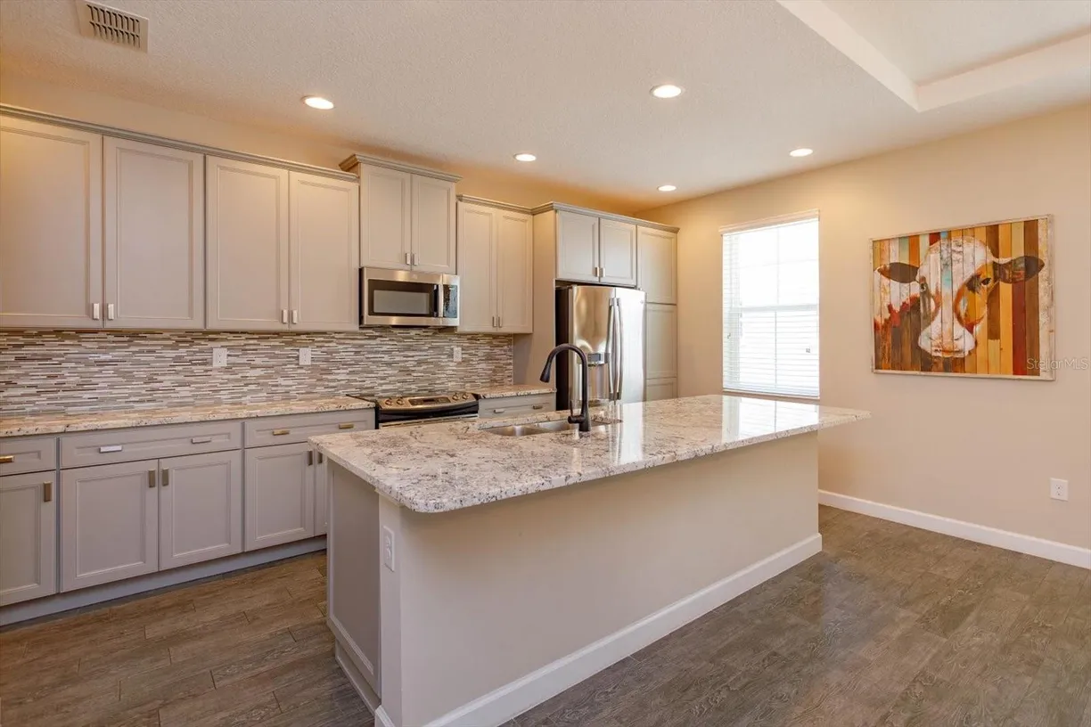 Central Florida Real Estate | View 810 GREYBULL RUN | Listing