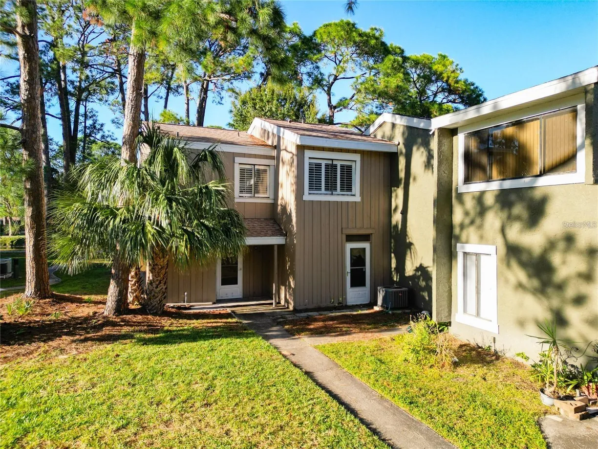 Central Florida Real Estate | View 6021 WINDHOVER DRIVE, F11 | 3 Beds, 2 Baths