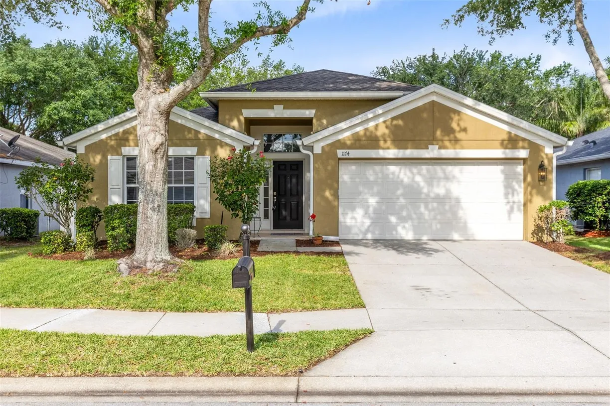 Central Florida Real Estate | View 1174 SNUG HARBOR DRIVE | 3 Beds, 2 Baths