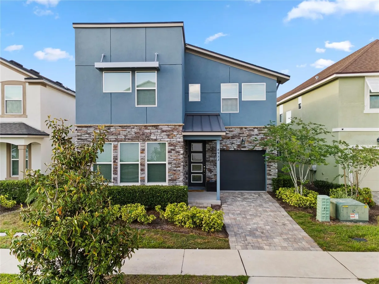 Central Florida Real Estate | View 8953 AMELIA DOWNS TRAIL | 6 Beds, 4 Baths