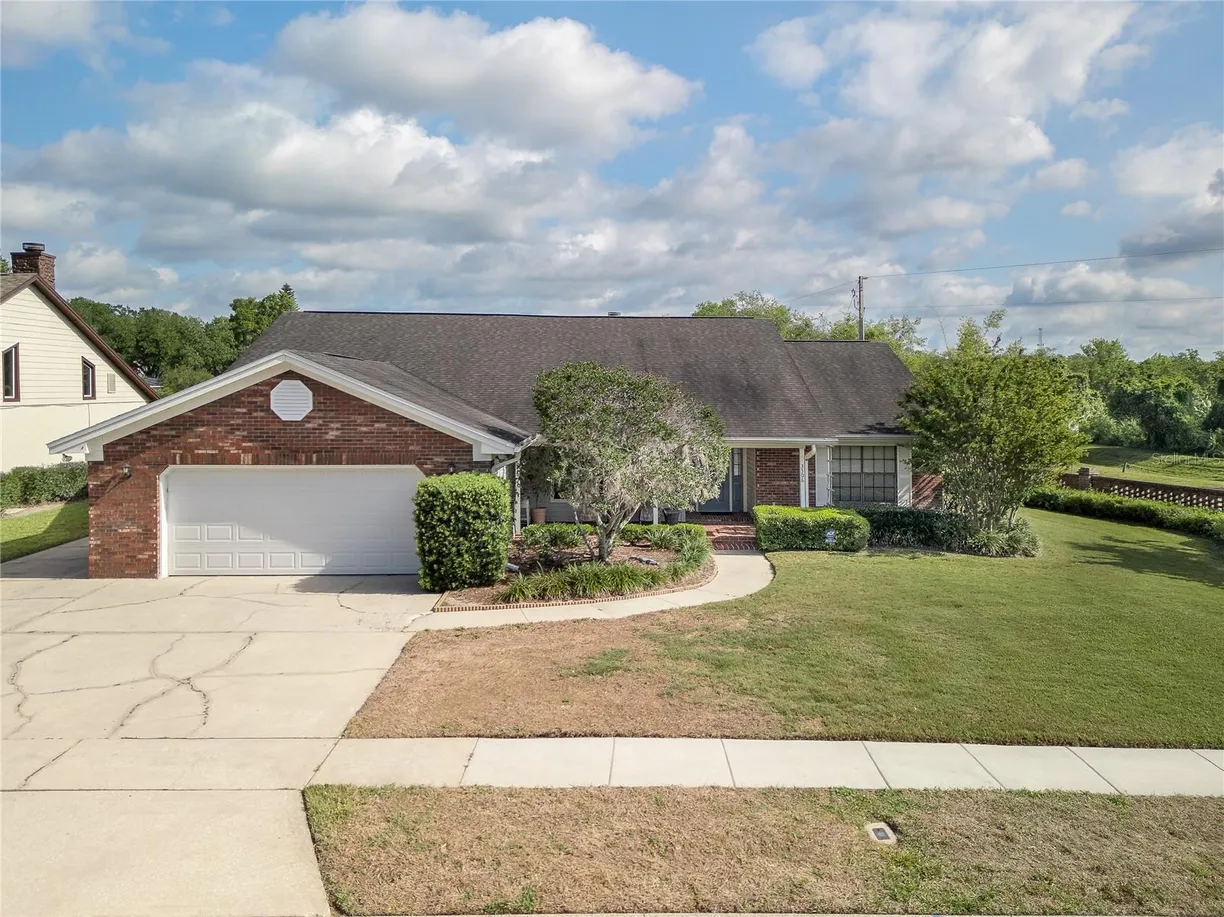 Central Florida Real Estate | View 3306 FISHERMANS COVE | 3 Beds, 2 Baths