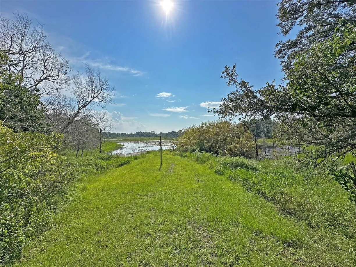 Central Florida Real Estate | View 1100 COURTLAND BOULEVARD