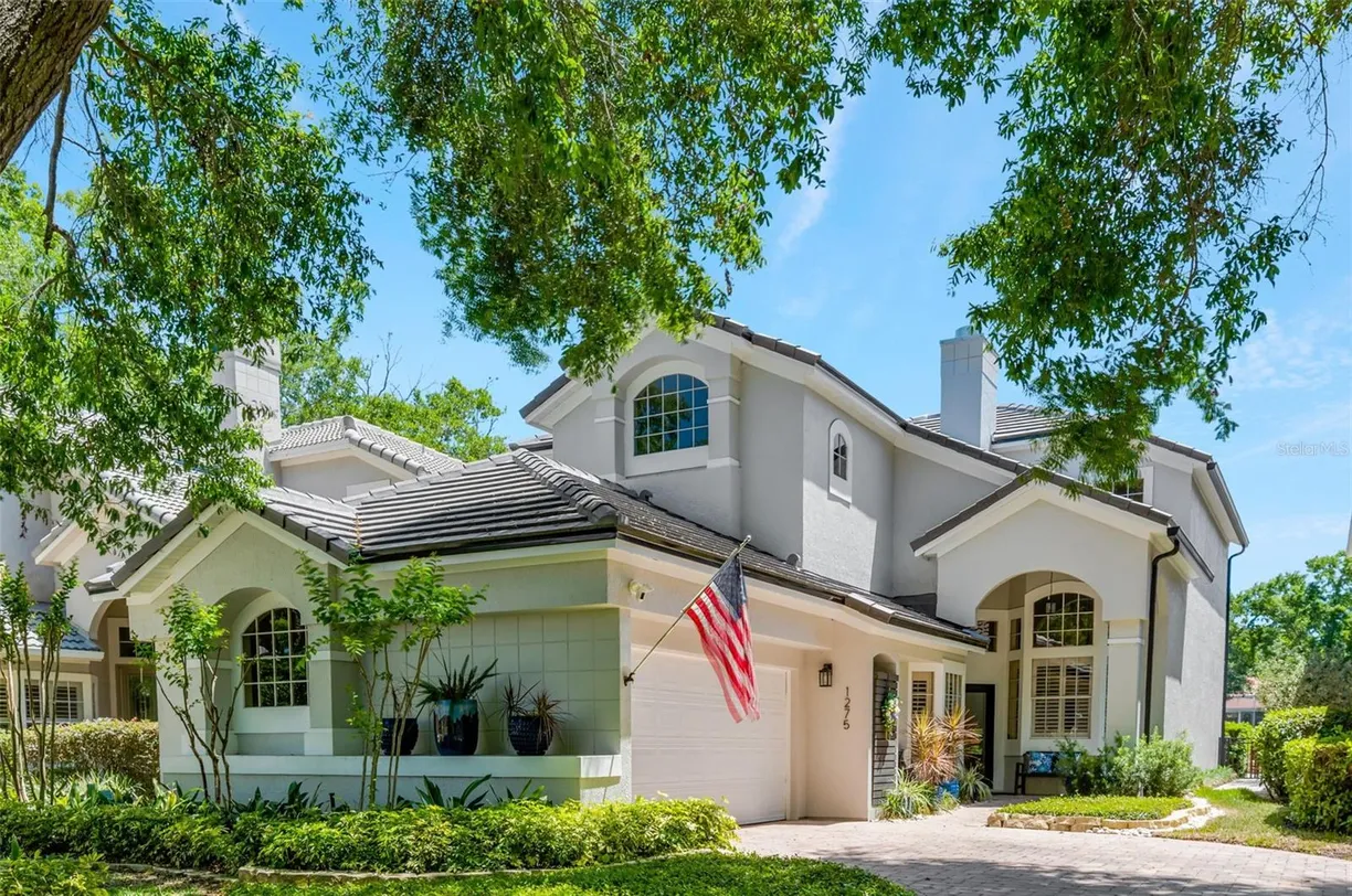 Central Florida Real Estate | View 1275 GLENCREST DRIVE | 3 Beds, 3 Baths