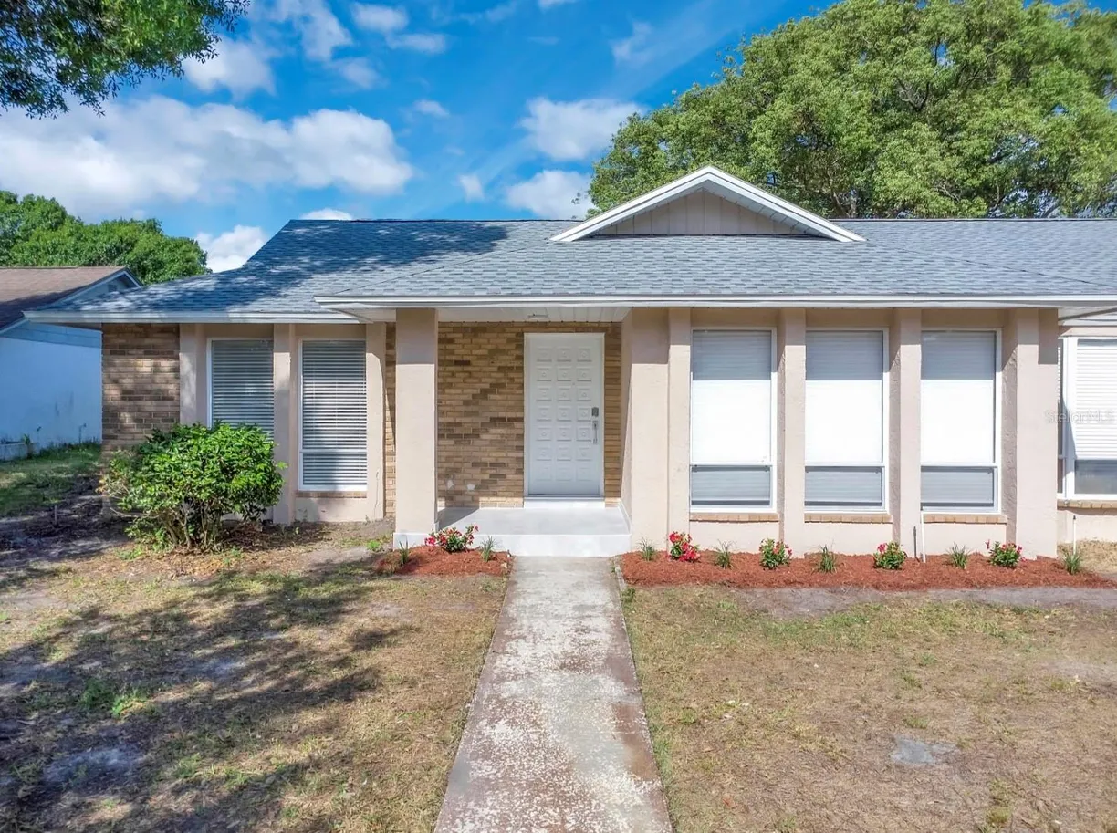Central Florida Real Estate | View 1030 GRAN PASEO DRIVE | Listing
