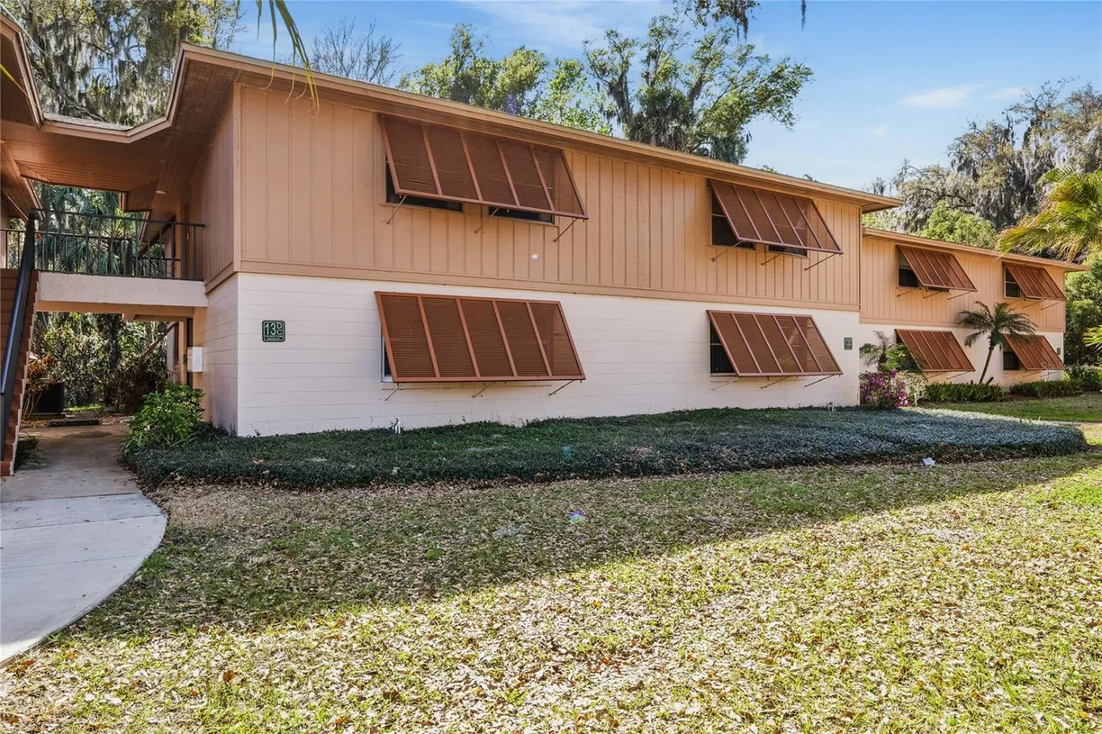 100 SWEETGUM WOODS COURT #13D, DELTONA, FL 32725 Property for sale