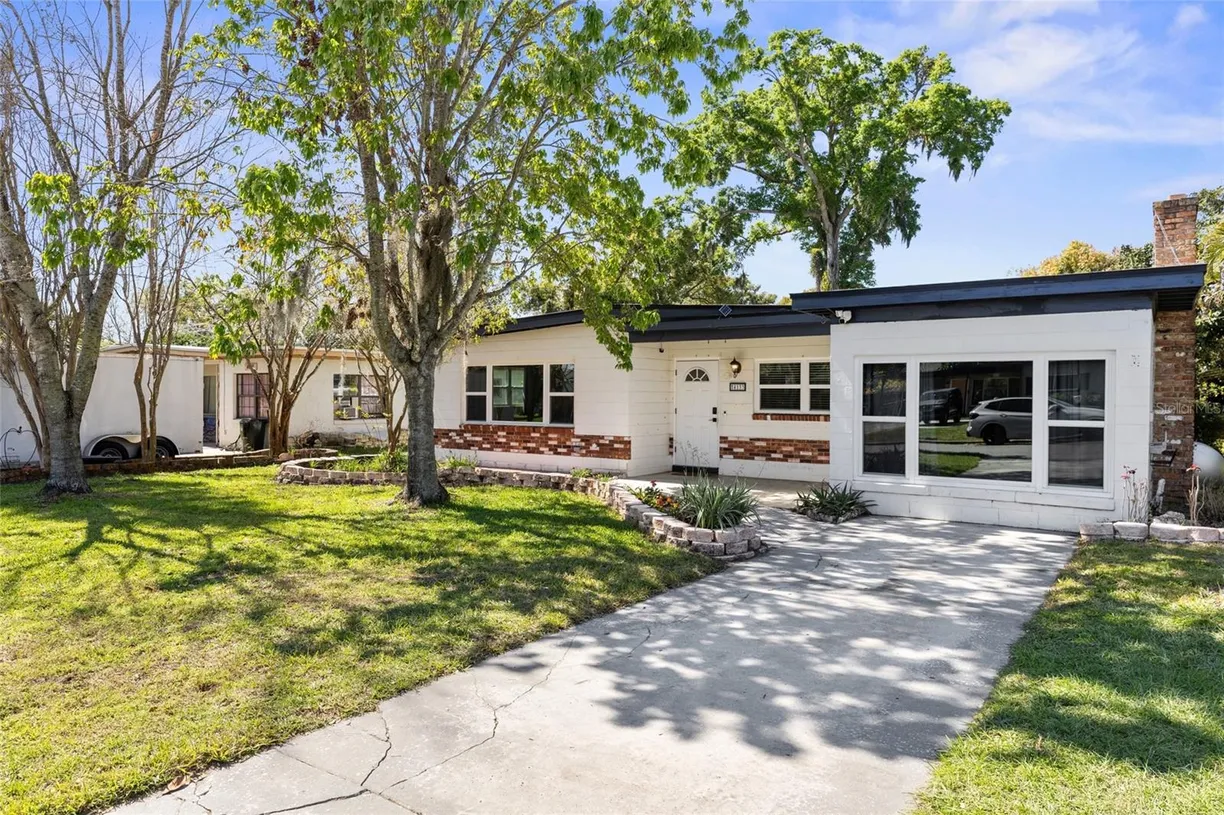 Central Florida Real Estate | View 4133 MONTROSE COURT | 3 Beds, 2 Baths