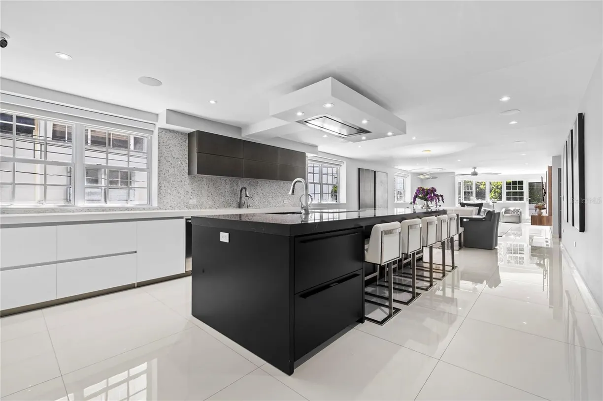 Puerto Rico Real Estate | View 1214 MAGDALENA AVENUE, 2 | Listing