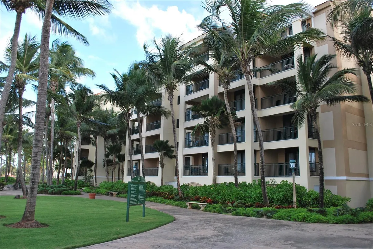Puerto Rico Real Estate | View Ocean Villas RIO MAR BOULEVARD, 8592-93 | Listing