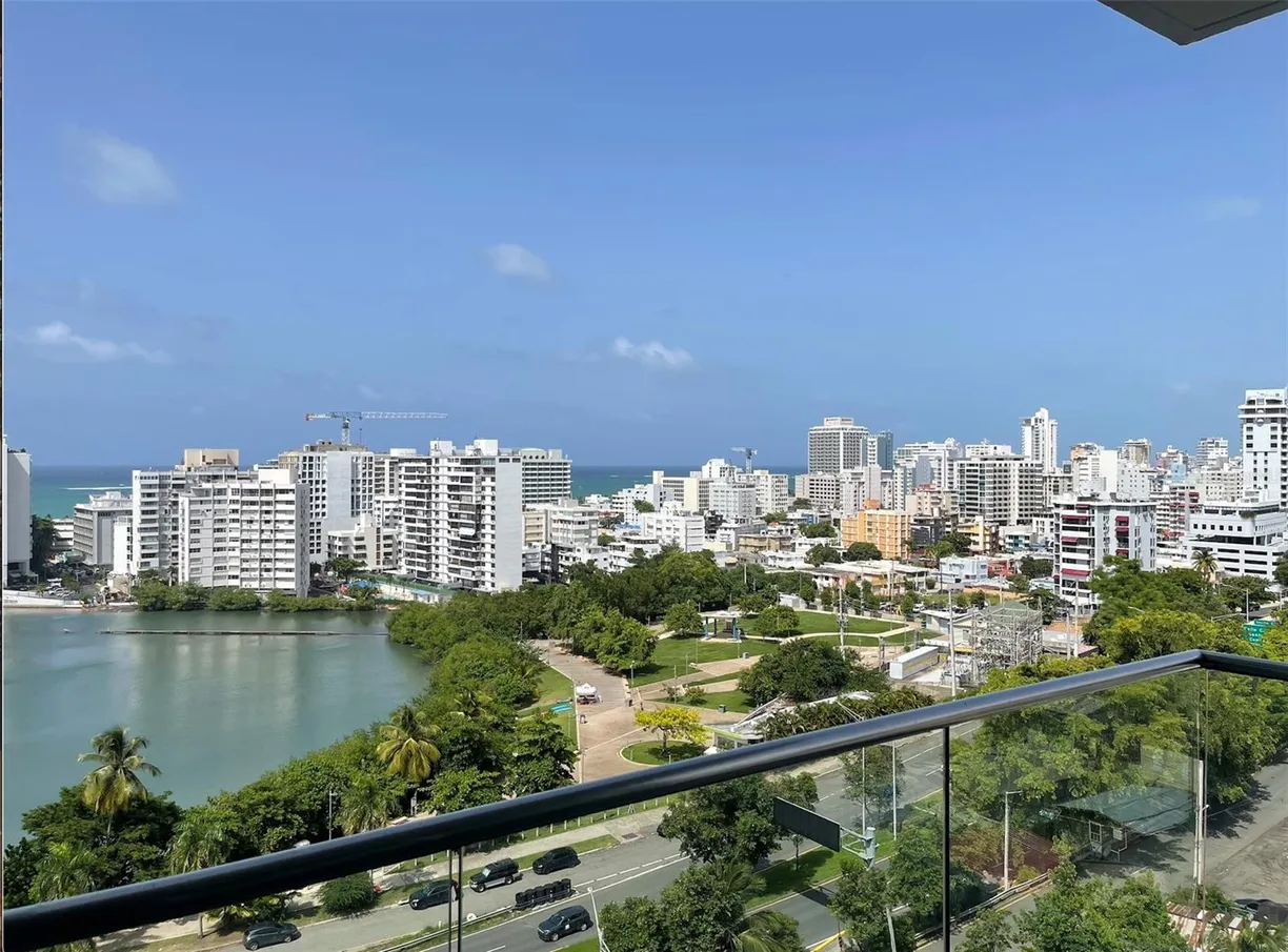 Puerto Rico Real Estate | View 555 MONSERRATE, 1103 | 3 Beds, 3 Baths