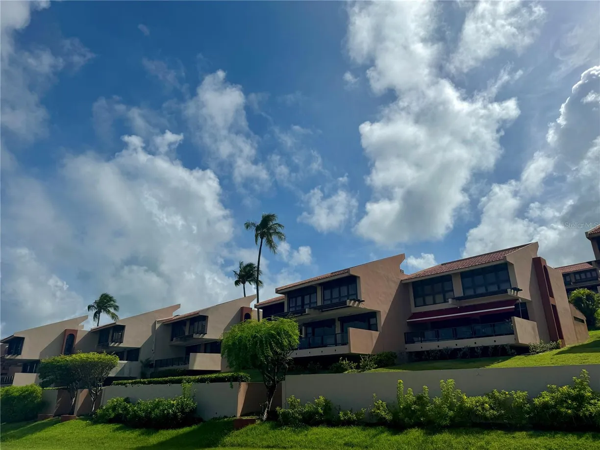 Puerto Rico Real Estate | View La Jolla Palmas Del Mar # PALMAS DRIVE, c17 | 2 Beds, 2 Baths