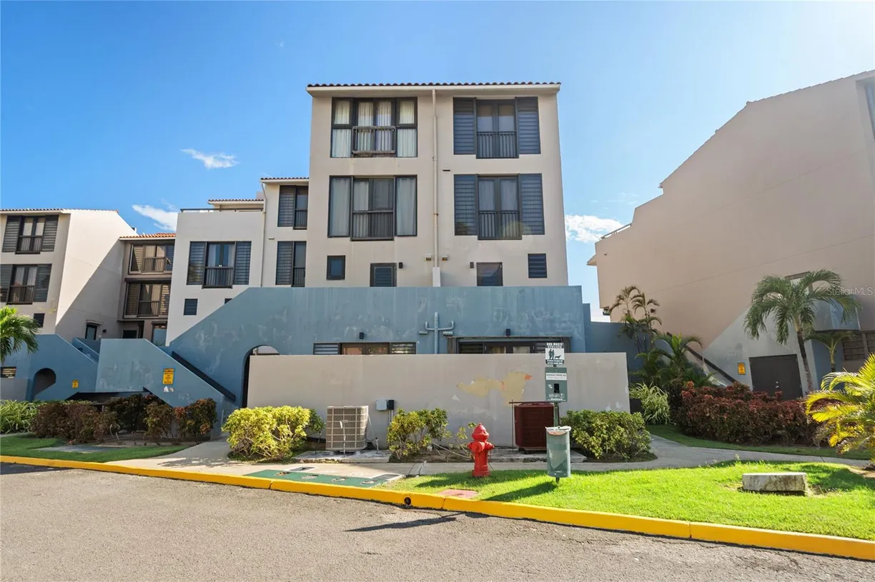 Puerto Rico Real Estate | View 180 CRESCENT COVE COVE, 78 | 3 Beds, 3 Baths