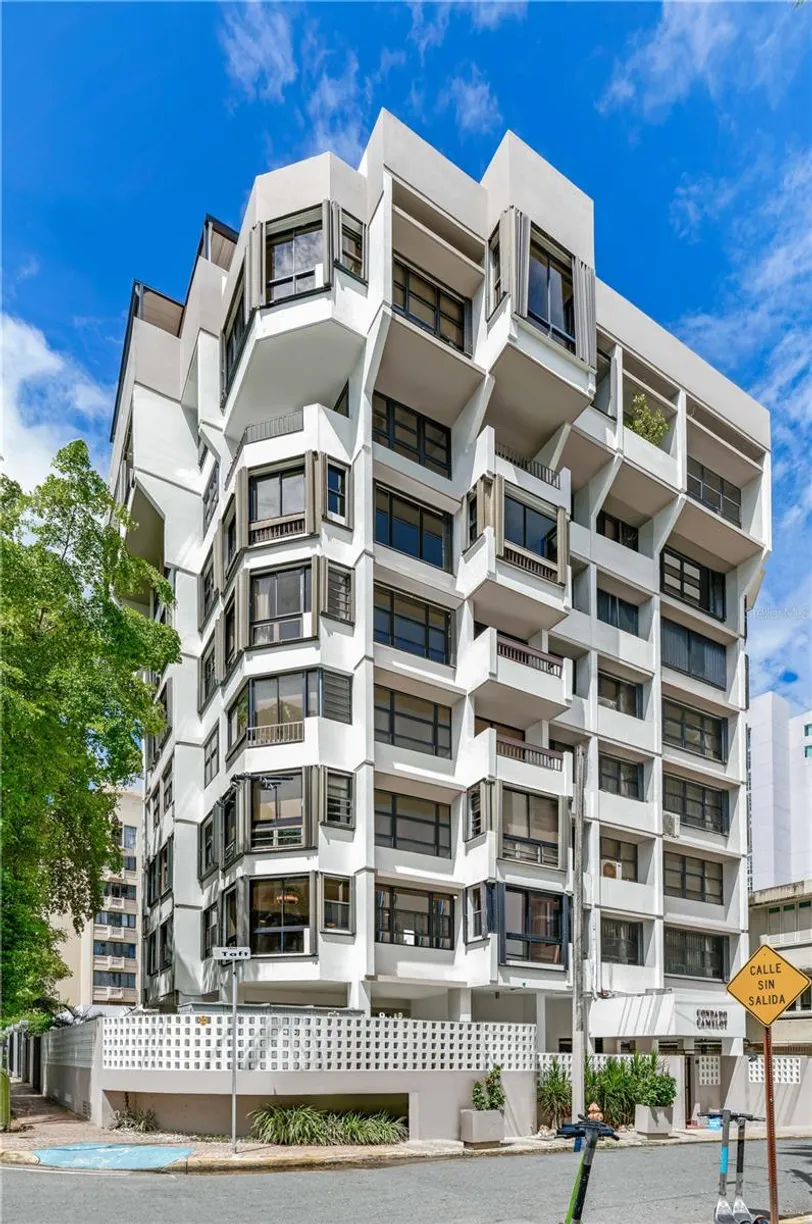 Puerto Rico Real Estate | View 18 TAFT STREET, 2S | 3 Beds, 2 Baths
