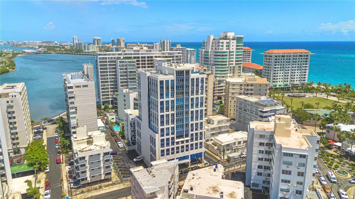Puerto Rico Real Estate | View 14 CLL DELCASSE CONDADO BLU, 14A | 4 Beds, 3 Baths