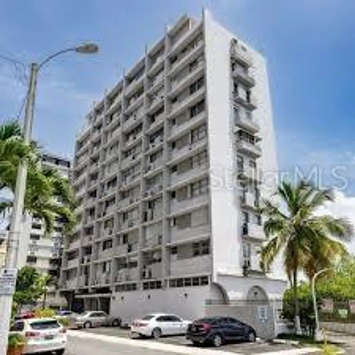 Puerto Rico Real Estate | View 15 CALLE MARSEILLES, 5E | 3 Beds, 3 Baths