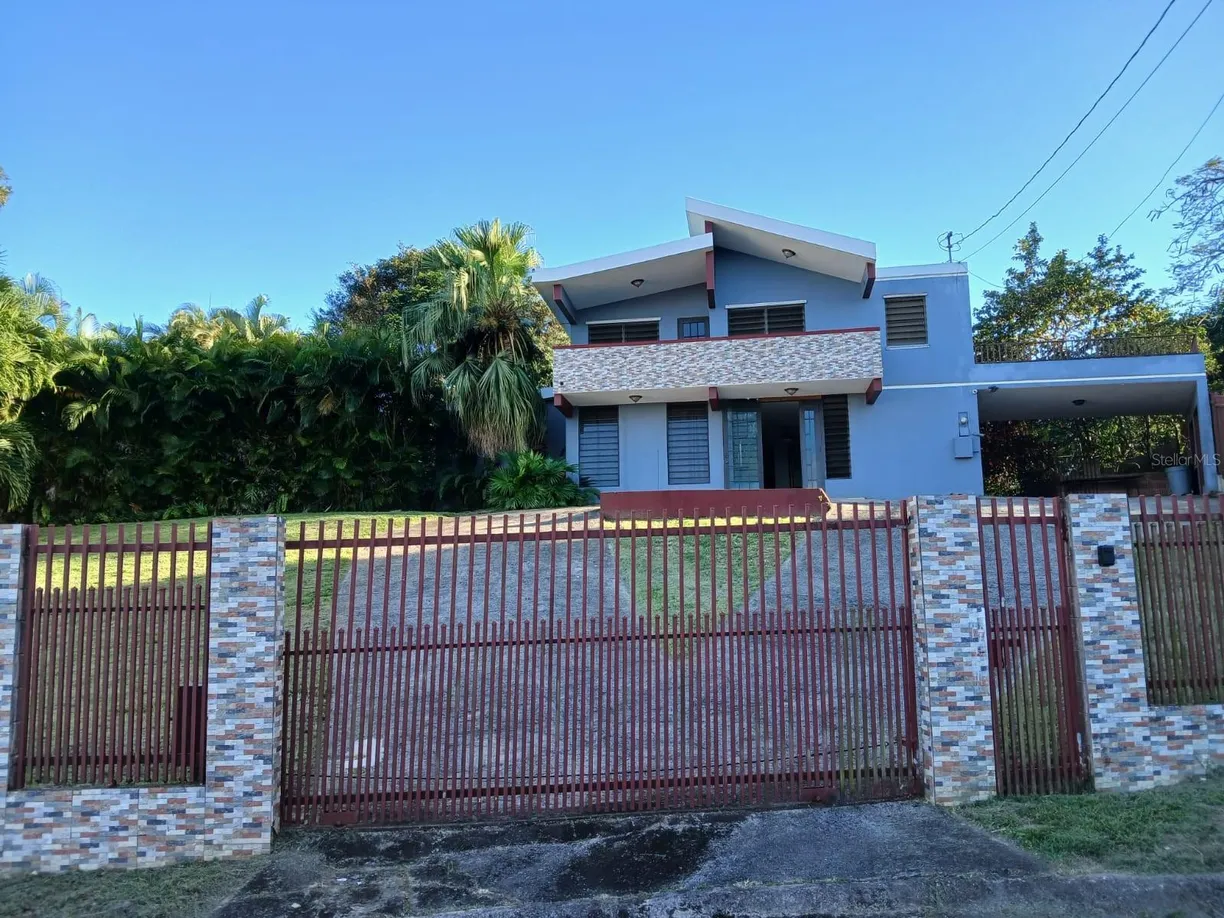 Puerto Rico Real Estate | View Carr. 876 URB. LOMAS DE SANTA MARTS | 4 Beds, 4 Baths