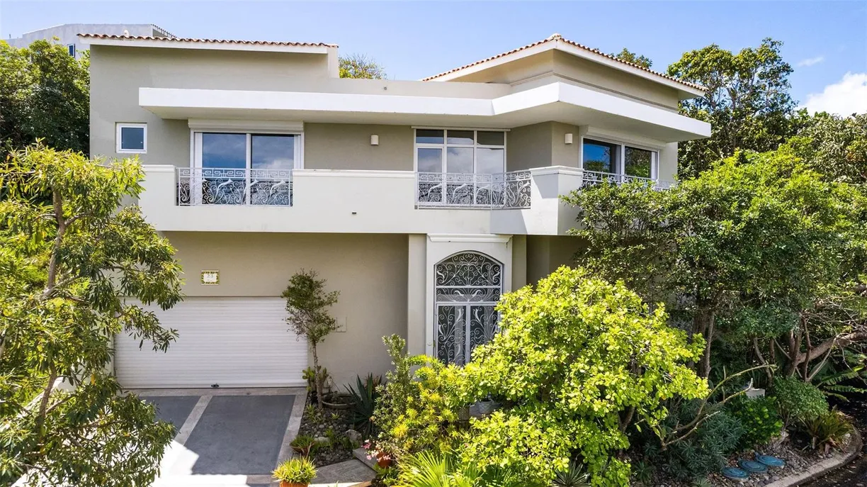 Puerto Rico Real Estate | View 1 SHELL CASTLE CLUB, 23 | 2 Beds, 2 Baths