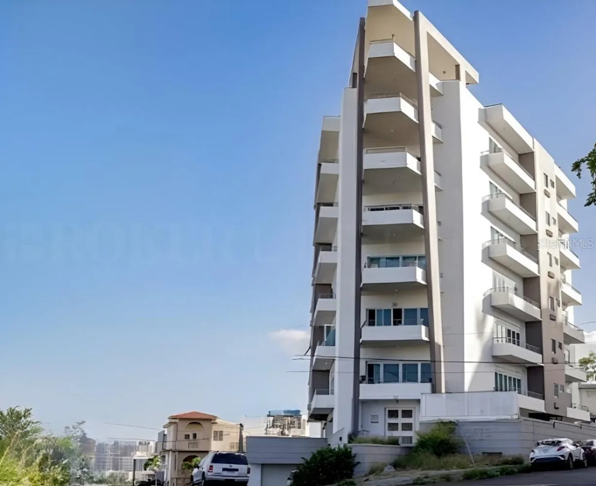 Puerto Rico Real Estate | View 1863 The City FERNANDEZ JUNCOS AVENUE, 804 | 2 Beds, 2 Baths