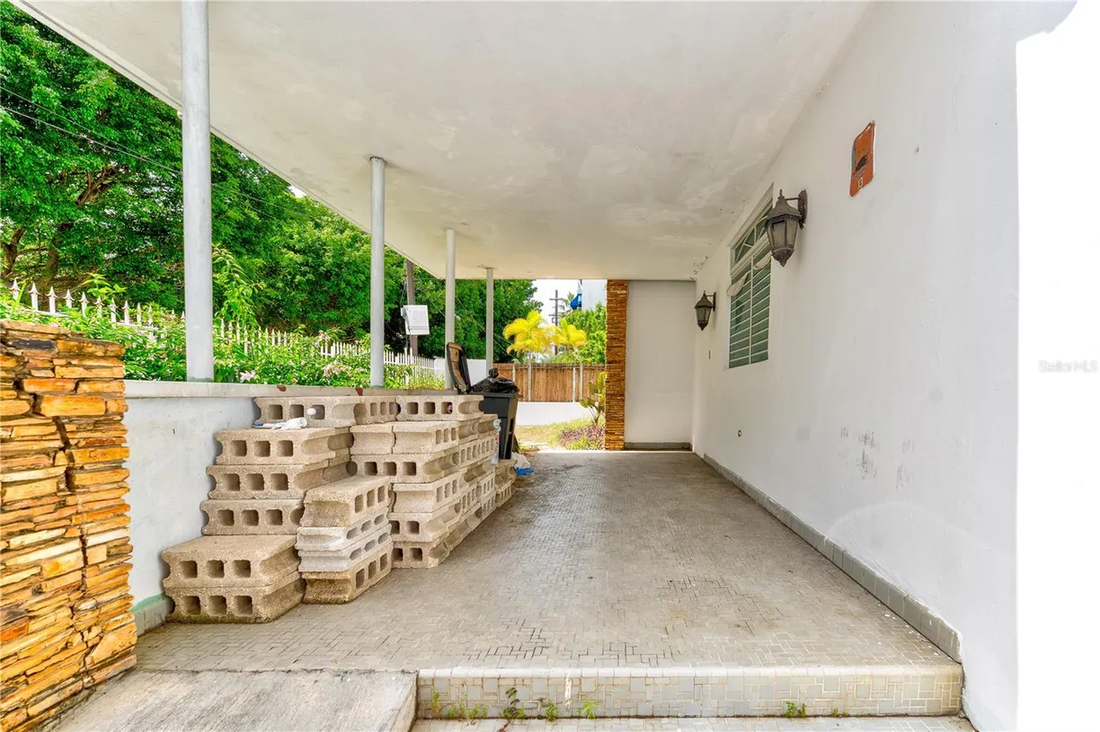 Puerto Rico Real Estate | View 13 CALLE RODRGUEZ SERRA STREET | Listing