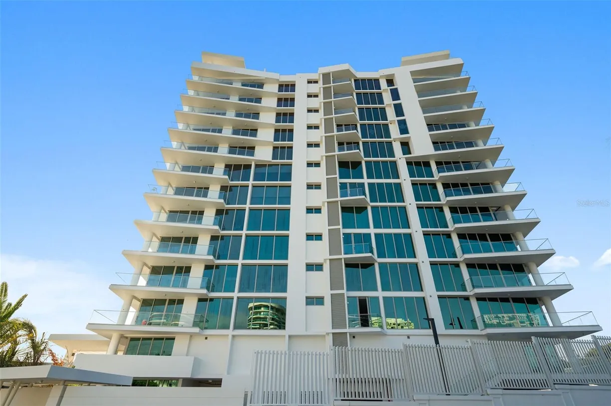 Puerto Rico Real Estate | View 540 A. de la Constitucion LE PARC, 302 | 3 Beds, 3 Baths