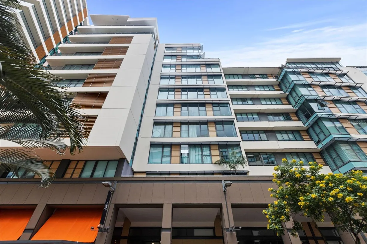 Puerto Rico Real Estate | View 800 CIUDADELA, 875 | 2 Beds, 2 Baths