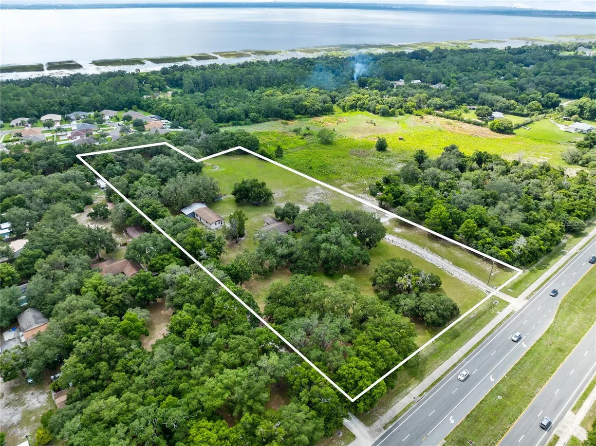 Central Florida Real Estate | View 950 S NARCOOSSEE ROAD