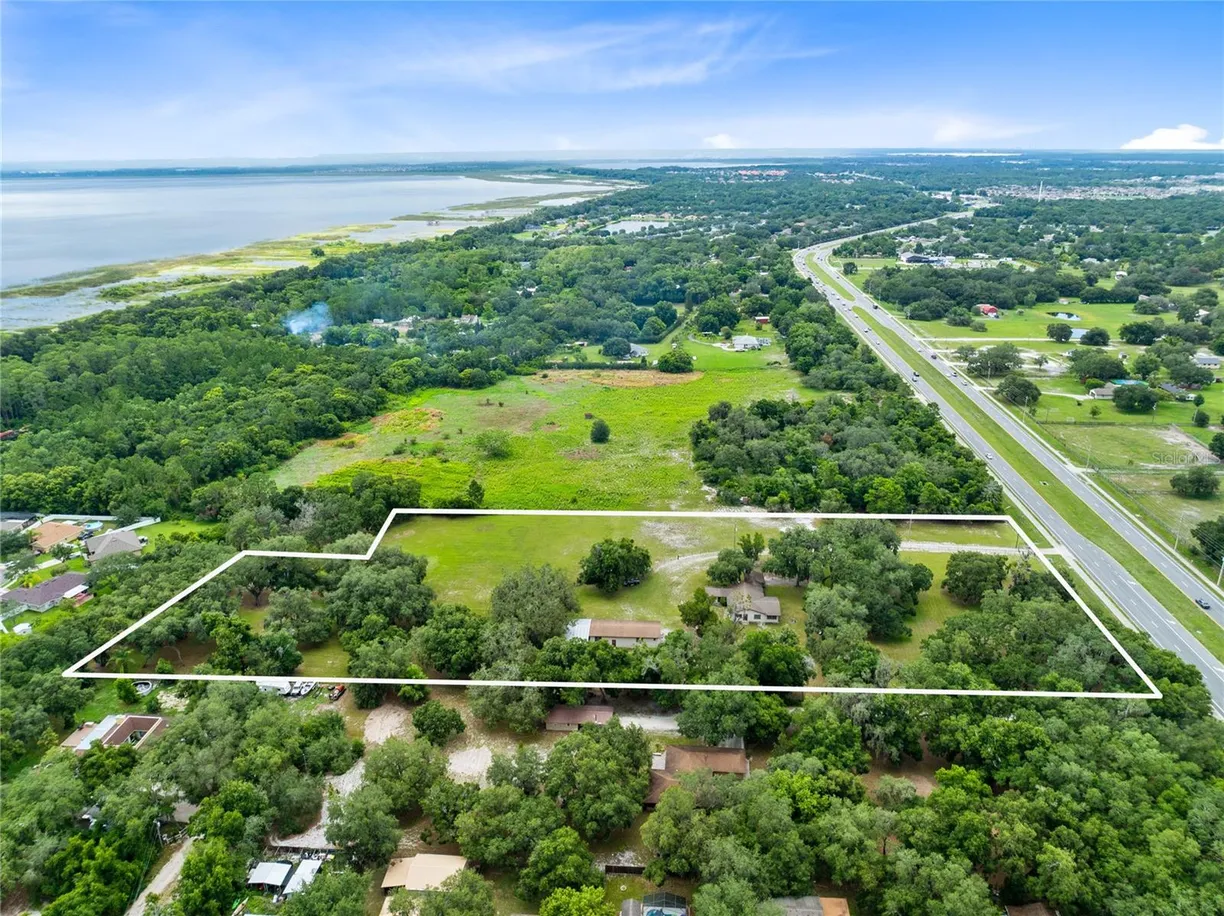 Central Florida Real Estate | View 950 S NARCOOSSEE ROAD | Listing