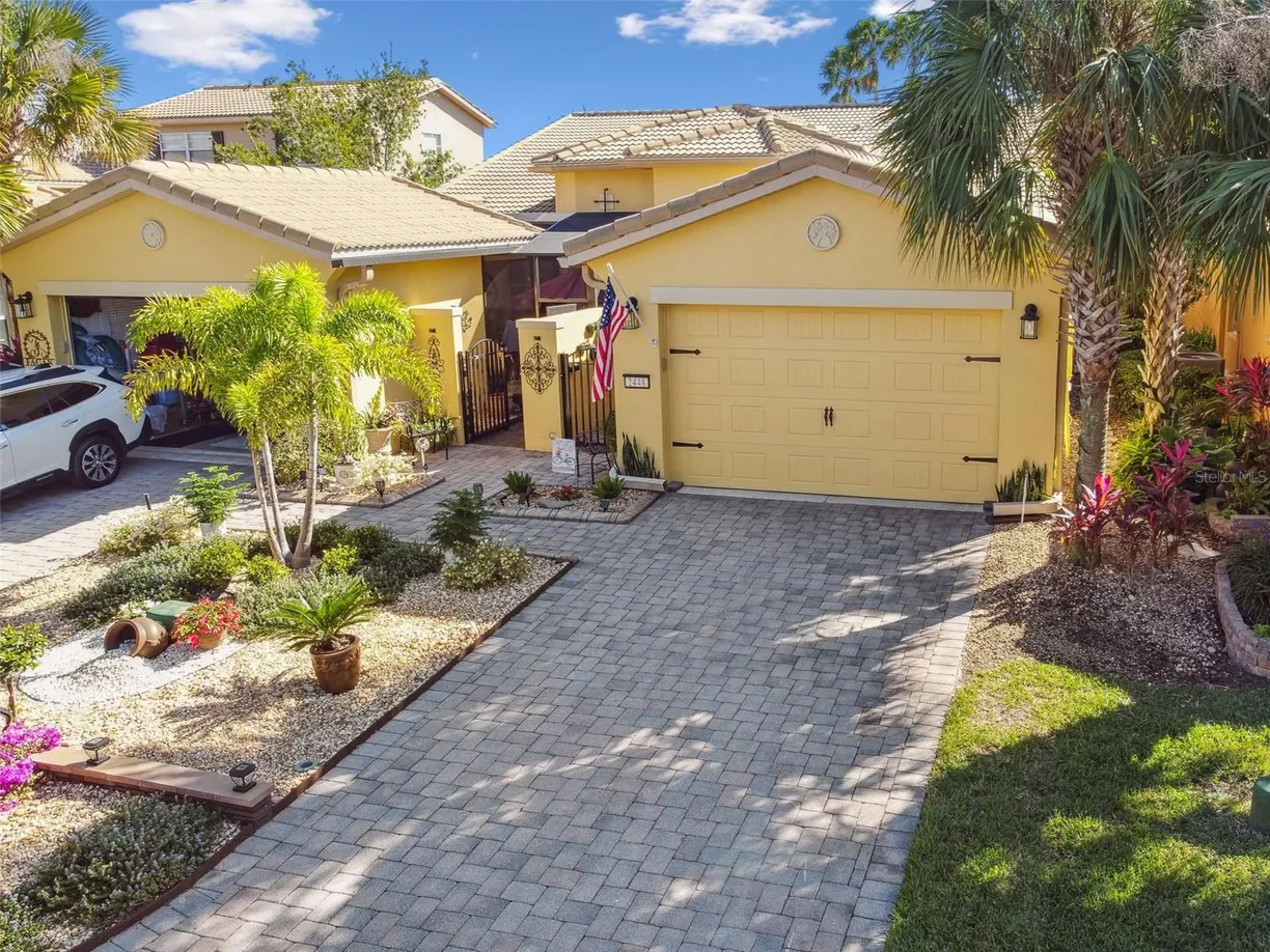 Central Florida Real Estate | View 2448 PALM TREE DRIVE | 3 Beds, 2 Baths
